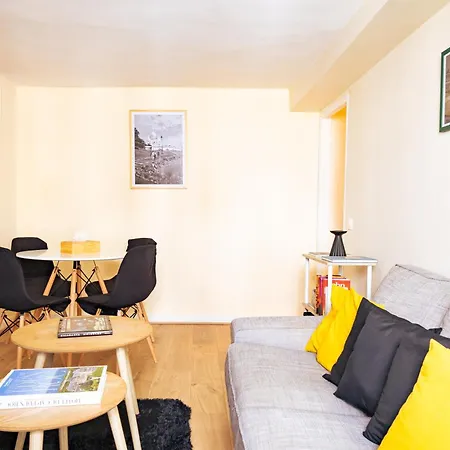 40m2 Eglise Notre Dame De Lorette Apartment